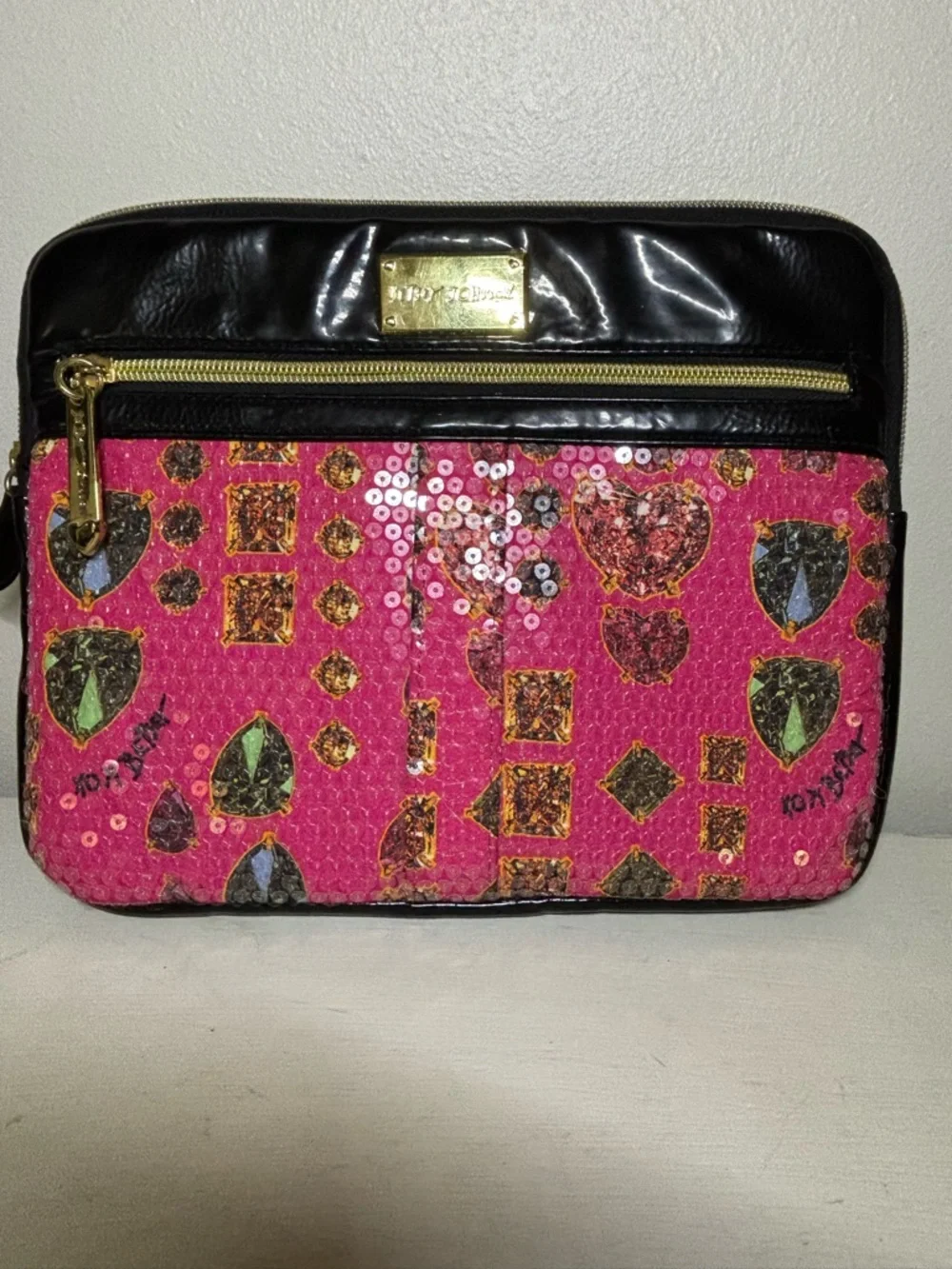 Betsey Johnson Hot Pink Satin-Lined iPad / tablet case